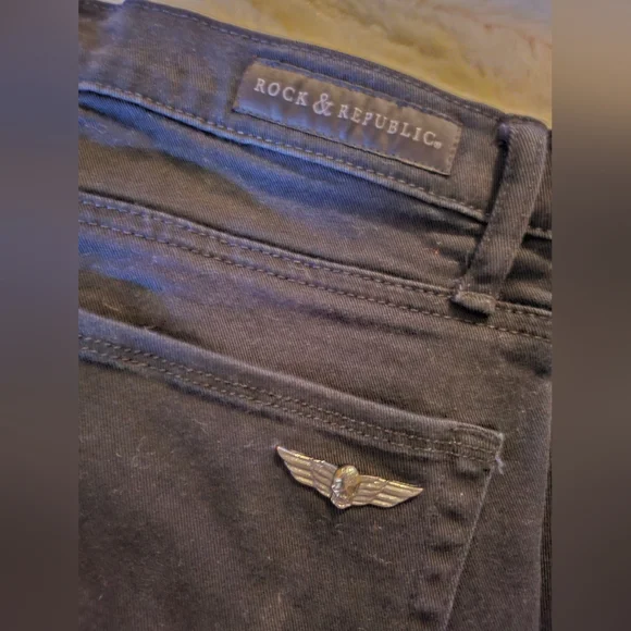 Rock & Republic Jeans - Picture 3 of 8